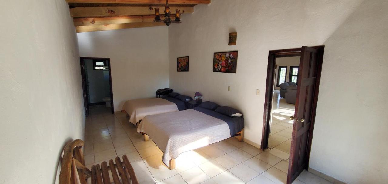 Villa Fantasia A 15 Min A Pie De Cascada 马萨米特拉 外观 照片